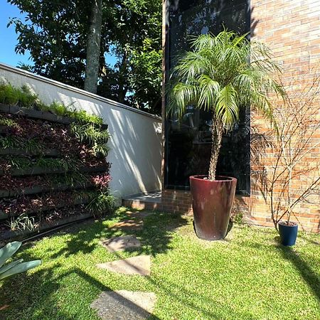 09- Studio Lindamente Decorado! Ideal Para Casal!!! Куритиба Экстерьер фото