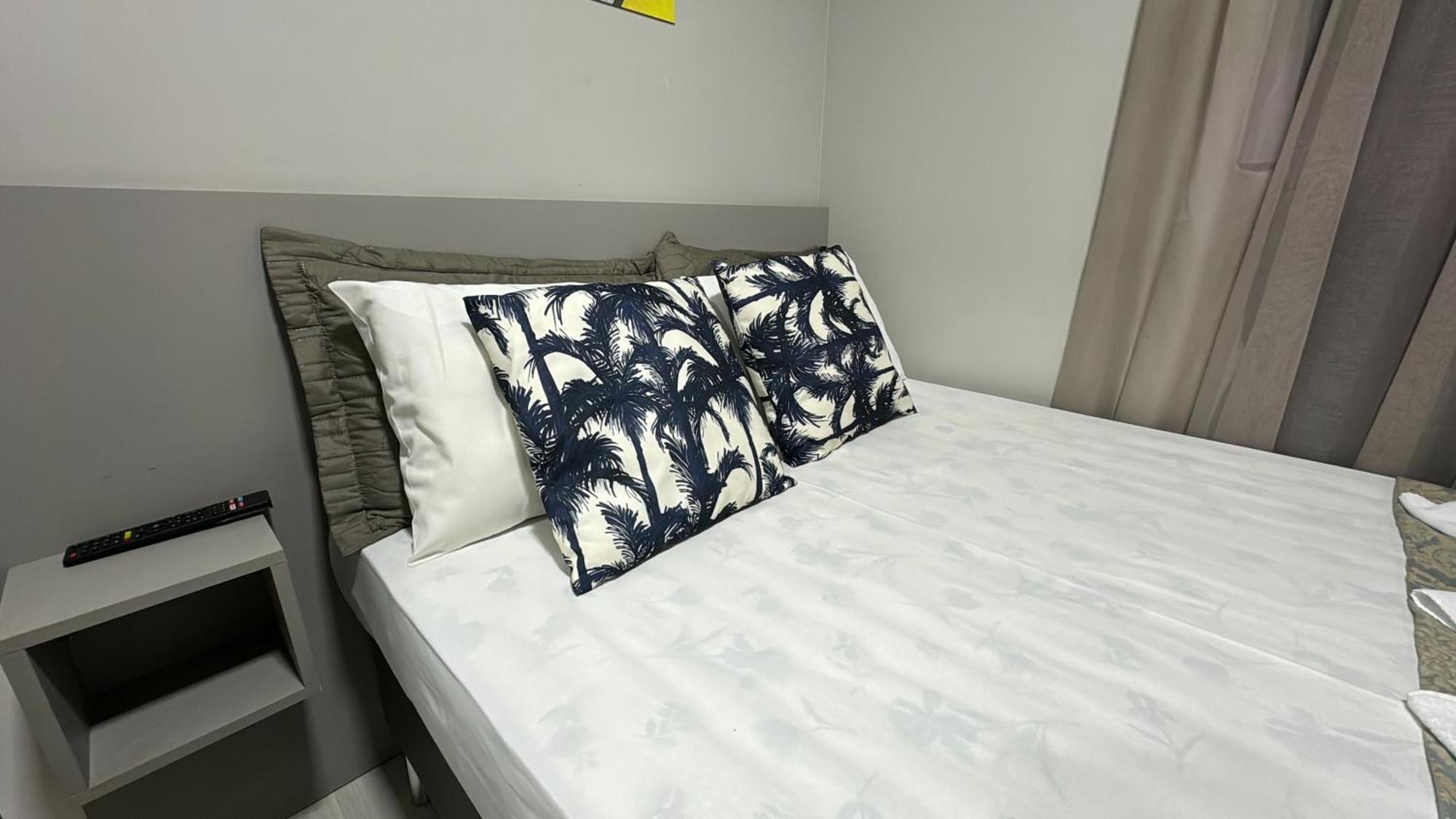 09- Studio Lindamente Decorado! Ideal Para Casal!!! Куритиба Экстерьер фото