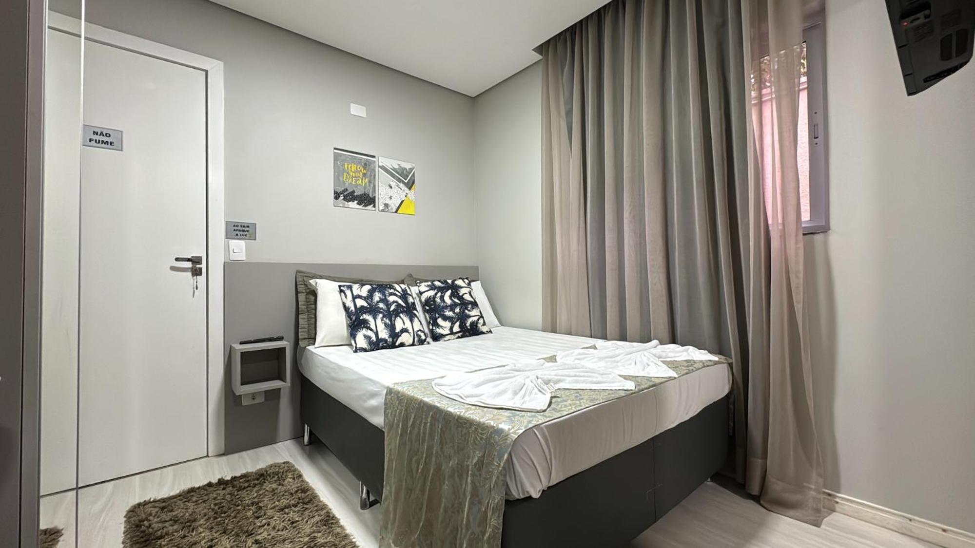 09- Studio Lindamente Decorado! Ideal Para Casal!!! Куритиба Экстерьер фото