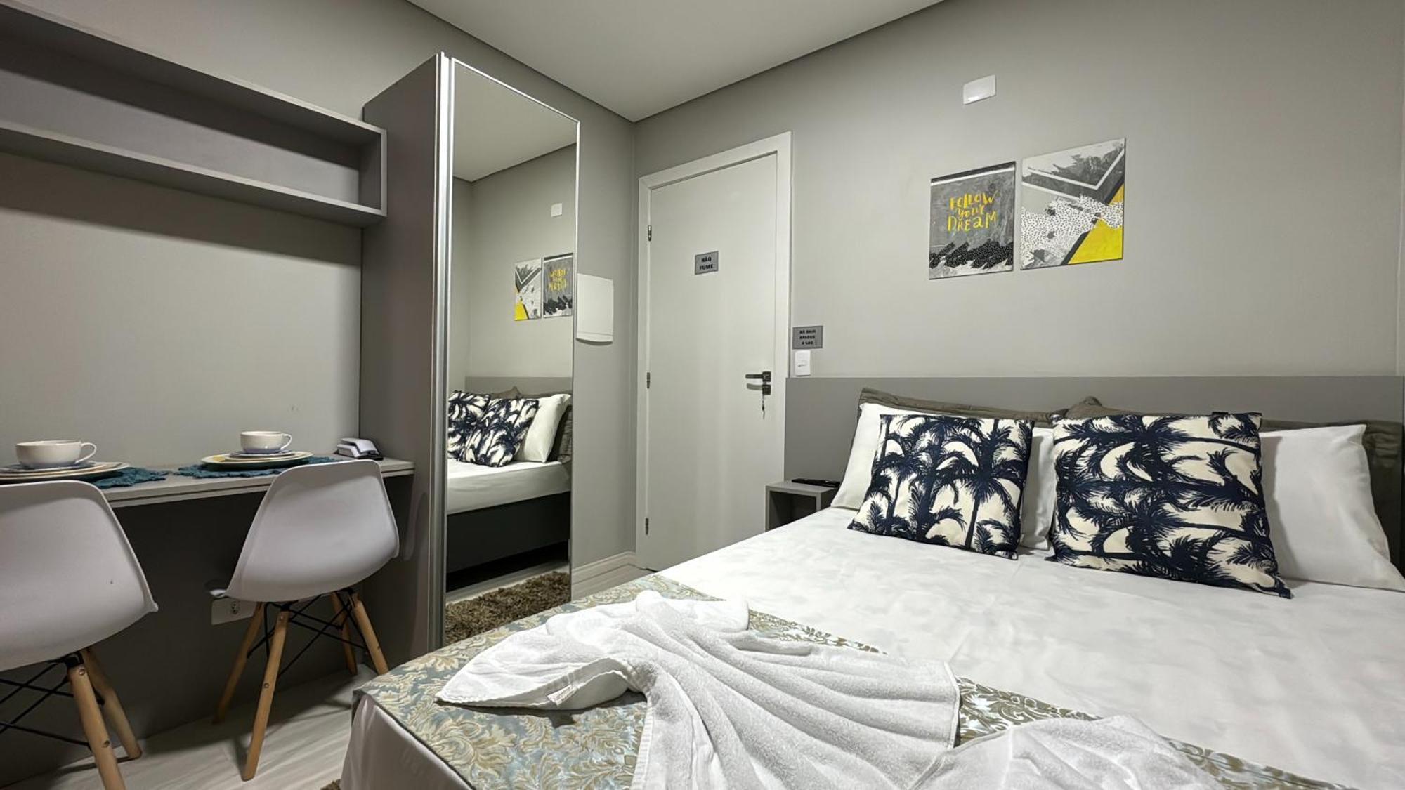 09- Studio Lindamente Decorado! Ideal Para Casal!!! Куритиба Экстерьер фото